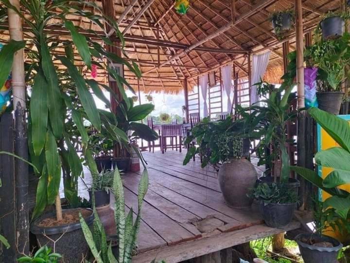 Champa Guesthouse Muang Khong Exterior photo